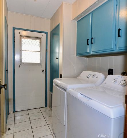 14041 Lake Side Dr. 130, La Mirada, CA 90638