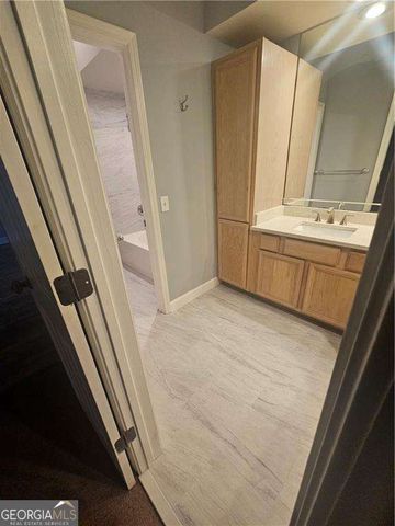 3777 Peachtree Road NE 1324, Brookhaven, GA 30319