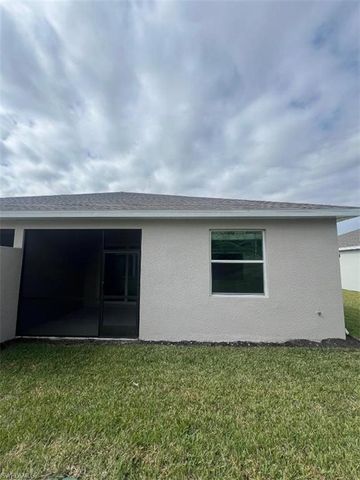9099 Leatherwood LOOP, Lehigh Acres, FL 33936