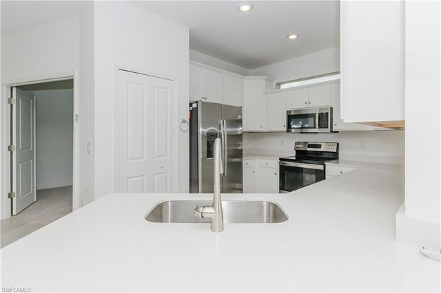 9099 Leatherwood LOOP, Lehigh Acres, FL 33936