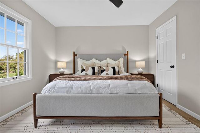 10610 W 170th Terrace, Overland Park, KS 66221