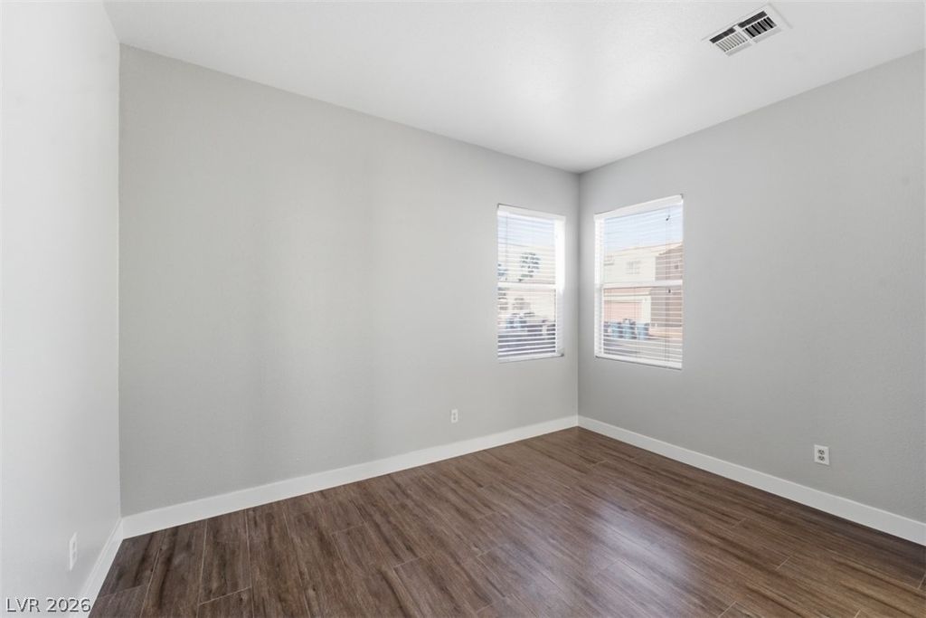 Image 11 of property listing at 1190 Stormy Valley Road, Las Vegas, NV 89123