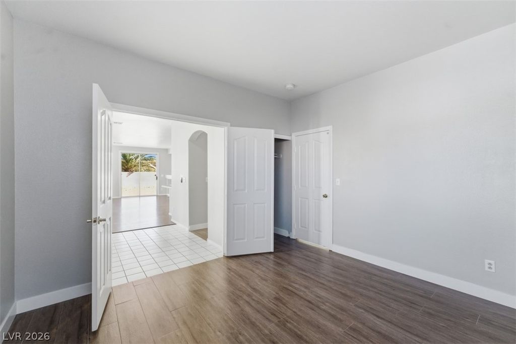 Image 13 of property listing at 1190 Stormy Valley Road, Las Vegas, NV 89123