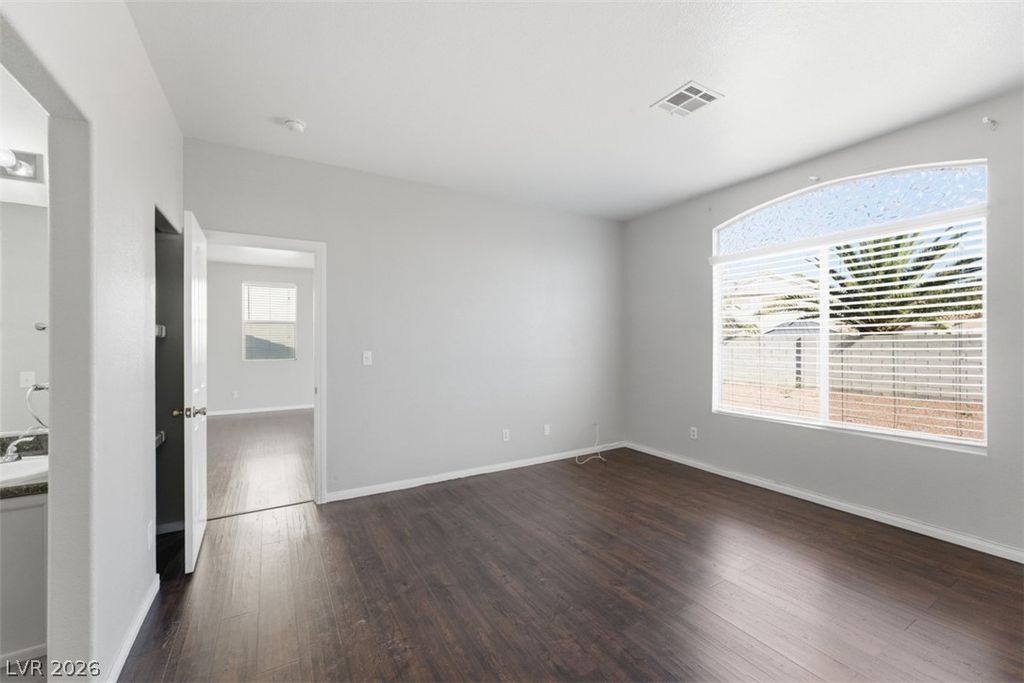 Image 21 of property listing at 1190 Stormy Valley Road, Las Vegas, NV 89123