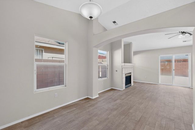 2756 Butch Cassidy Drive SW, Albuquerque, NM 87121
