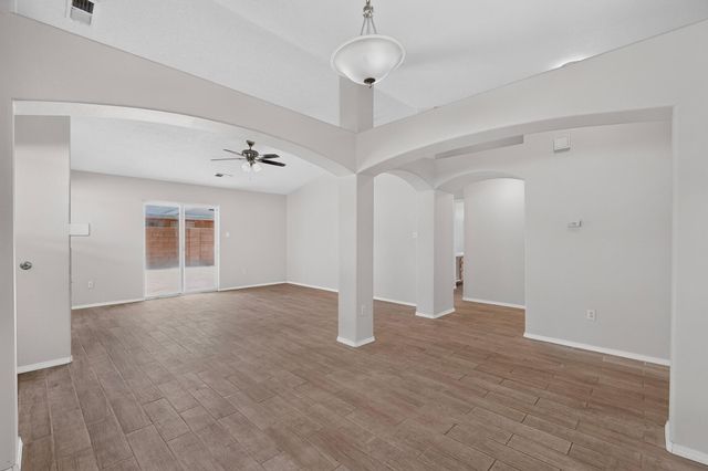 2756 Butch Cassidy Drive SW, Albuquerque, NM 87121