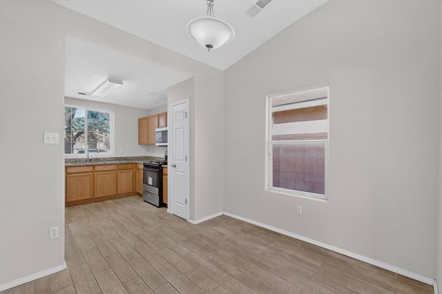 2756 Butch Cassidy Drive SW, Albuquerque, NM 87121