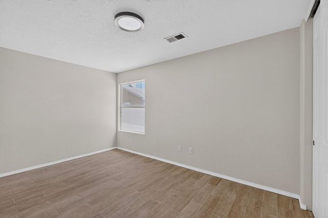 2756 Butch Cassidy Drive SW, Albuquerque, NM 87121