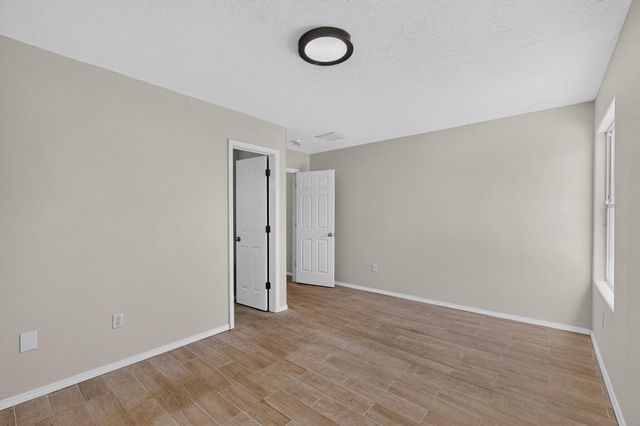 2756 Butch Cassidy Drive SW, Albuquerque, NM 87121