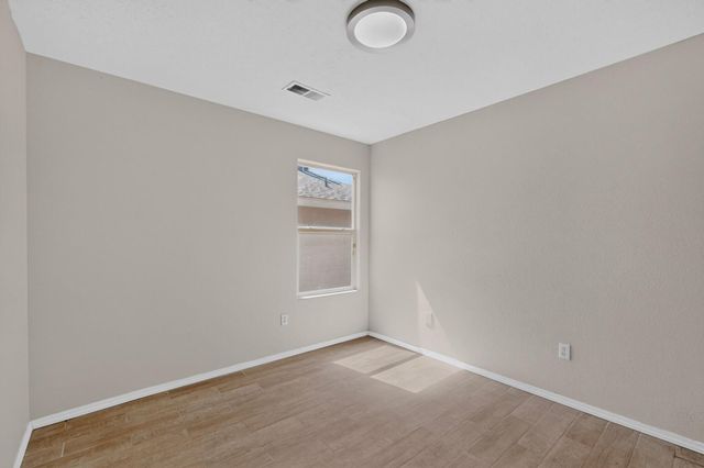 2756 Butch Cassidy Drive SW, Albuquerque, NM 87121