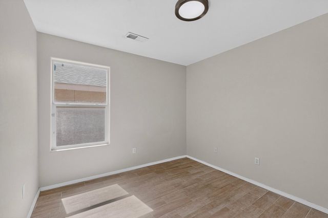 2756 Butch Cassidy Drive SW, Albuquerque, NM 87121