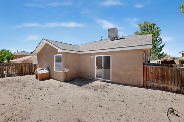 2756 Butch Cassidy Drive SW, Albuquerque, NM 87121