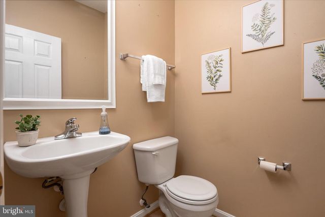 107 MEADOWCROFT DR, Centreville, MD 21617