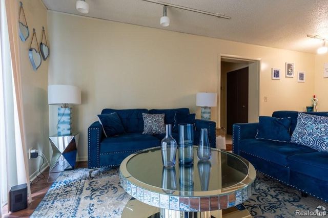 35775 Union Lake Road, Clinton Charter Township, MI 48035