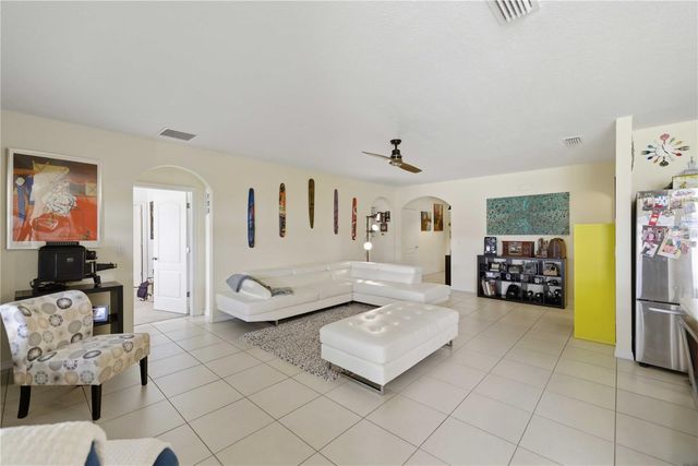 6824 SW 64TH TERRACE, Ocala, FL 34476