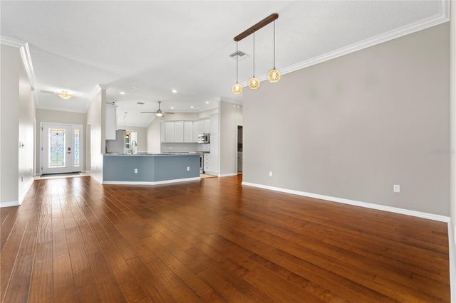 589 SHERWOOD STREET, The Villages, FL 32162