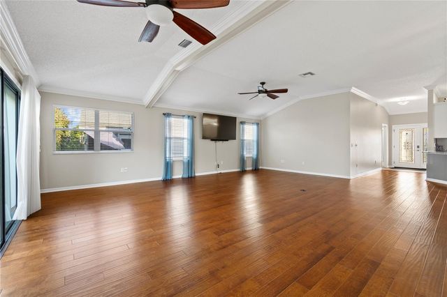 589 SHERWOOD STREET, The Villages, FL 32162