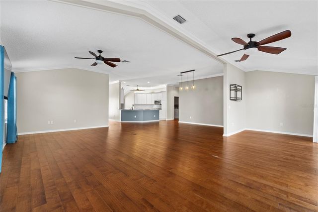 589 SHERWOOD STREET, The Villages, FL 32162