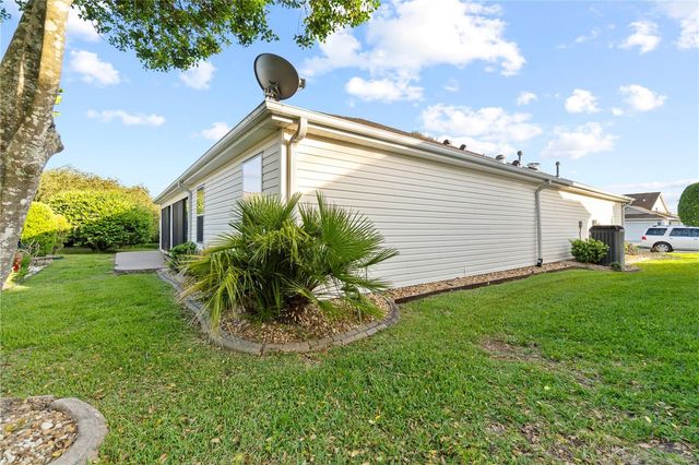 589 SHERWOOD STREET, The Villages, FL 32162