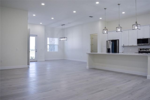 163 BLAZING STAR AVENUE, Lake Alfred, FL 33850