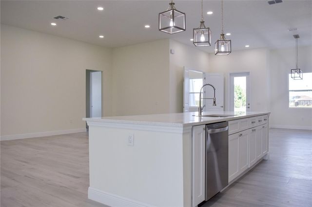 163 BLAZING STAR AVENUE, Lake Alfred, FL 33850
