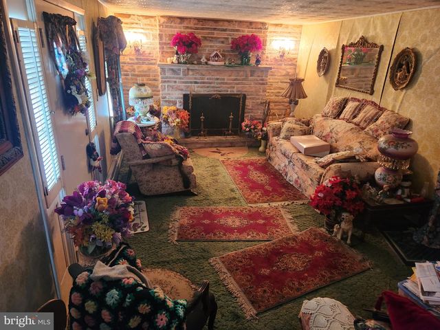 582 FAIRVIEW ST, Tamaqua, PA 18252