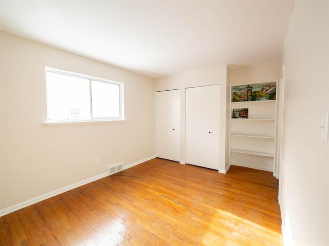 1019 Hasper Drive, Ann Arbor, MI 48103