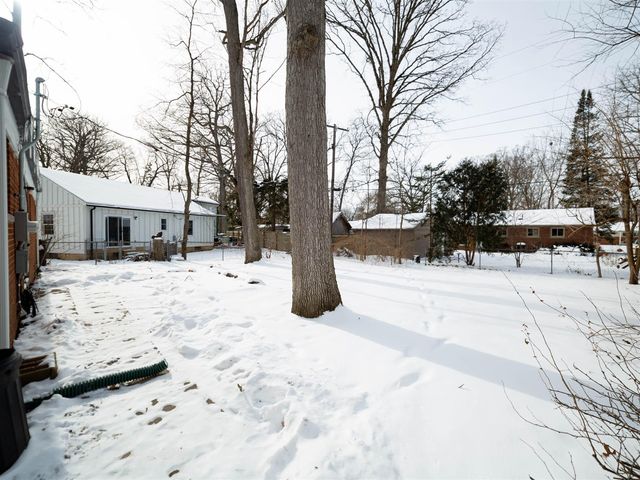 1019 Hasper Drive, Ann Arbor, MI 48103