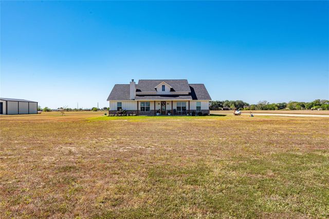 1705 County Road 451, El Campo, TX 77437