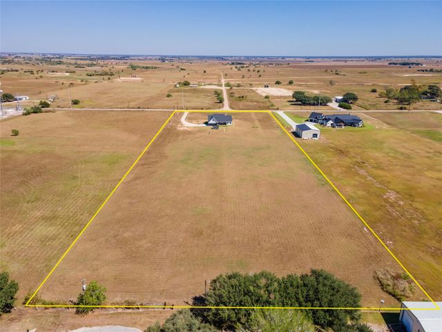 1705 County Road 451, El Campo, TX 77437