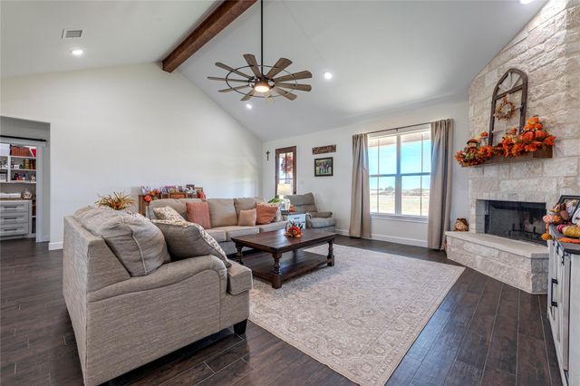 1705 County Road 451, El Campo, TX 77437