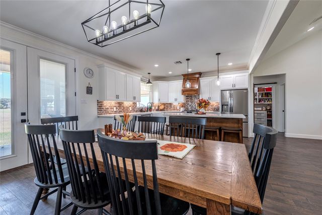 1705 County Road 451, El Campo, TX 77437