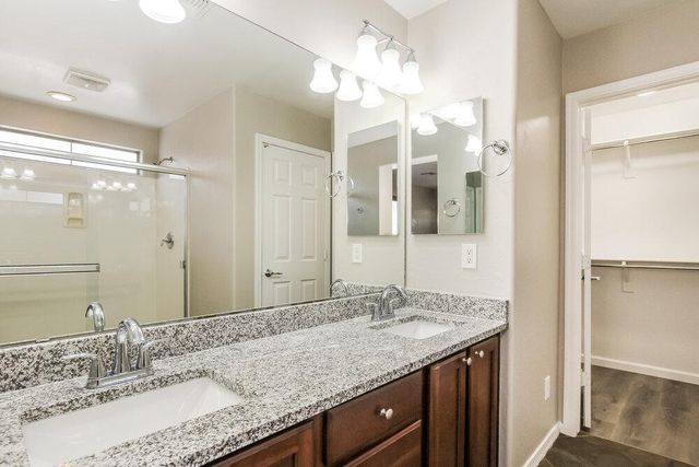 26681 N Babbling Brook Drive, Phoenix, AZ 85083