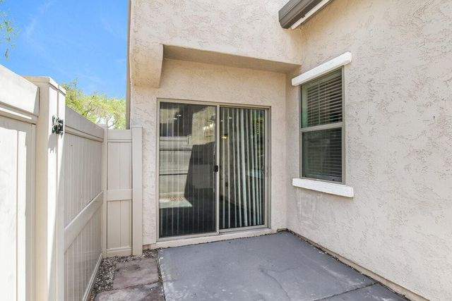 26681 N Babbling Brook Drive, Phoenix, AZ 85083