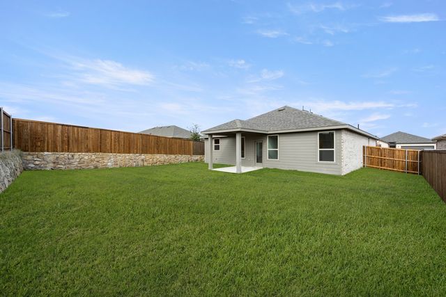 110 Honey Bee Drive, Cleburne, TX 76031