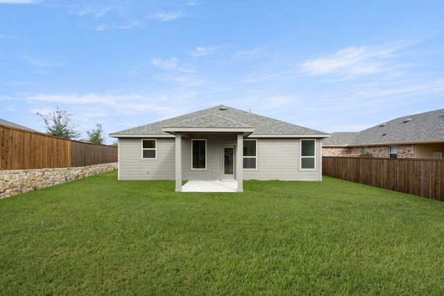 110 Honey Bee Drive, Cleburne, TX 76031