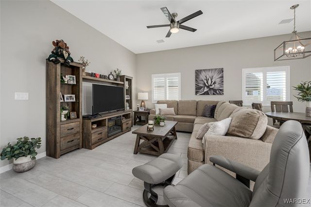 2365 E Calle Madrid, Fort Mohave, AZ 86426