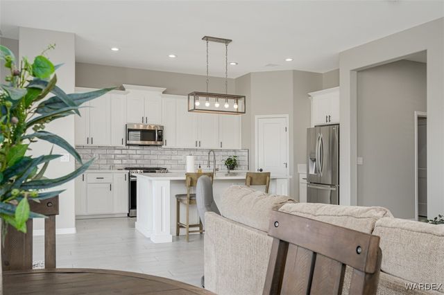 2365 E Calle Madrid, Fort Mohave, AZ 86426