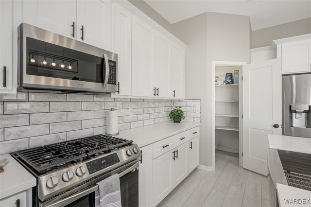 2365 E Calle Madrid, Fort Mohave, AZ 86426