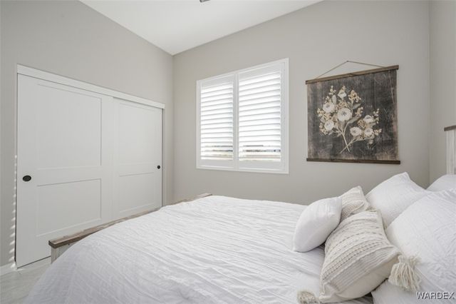 2365 E Calle Madrid, Fort Mohave, AZ 86426