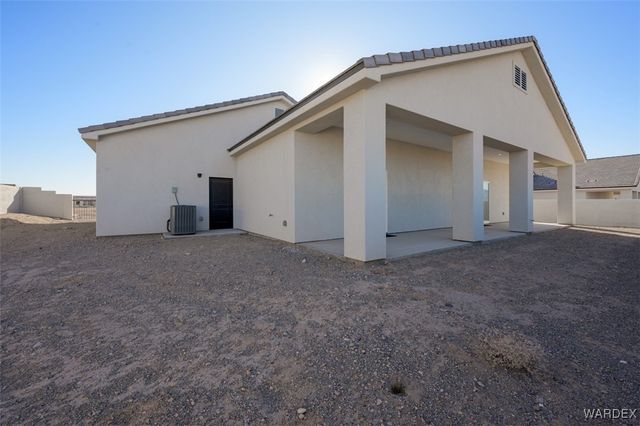 2365 E Calle Madrid, Fort Mohave, AZ 86426