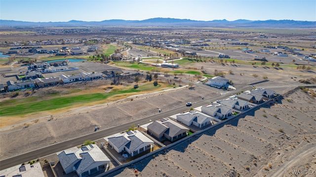 2365 E Calle Madrid, Fort Mohave, AZ 86426