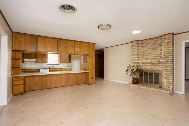 1103 CREEKMERE Drive, Canyon, TX 79015