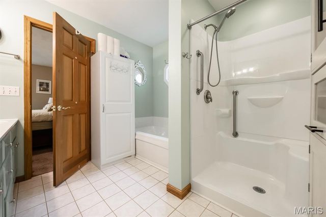 2912 Rentchler Road, Belleville, IL 62221