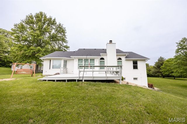 2912 Rentchler Road, Belleville, IL 62221