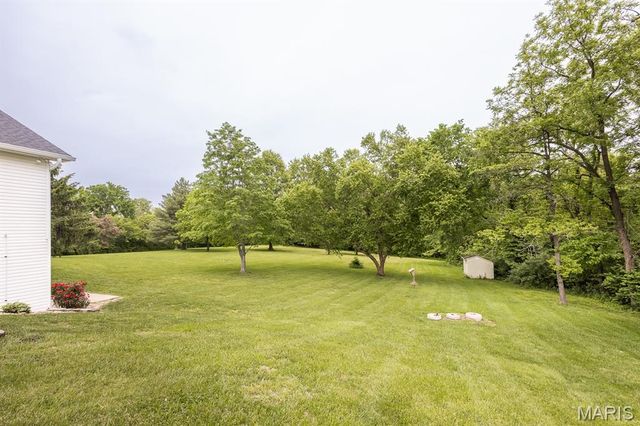 2912 Rentchler Road, Belleville, IL 62221