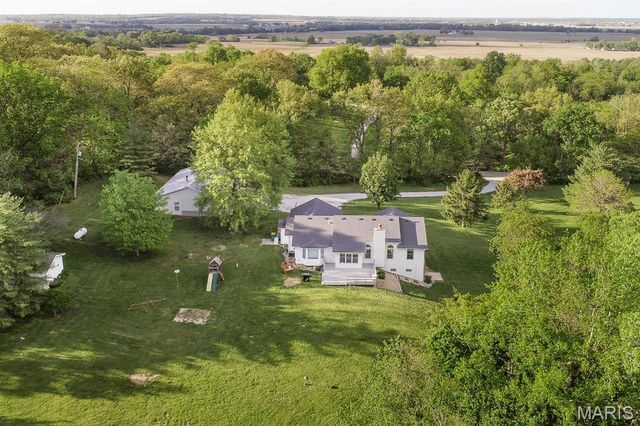2912 Rentchler Road, Belleville, IL 62221