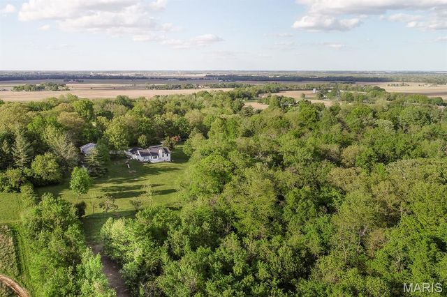 2912 Rentchler Road, Belleville, IL 62221