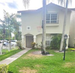 10877 NW 8th Street, Pembroke Pines, FL 33026