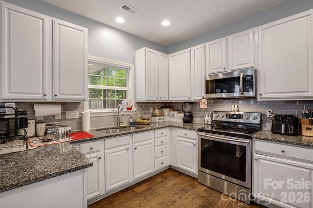 52 Black River Road, Fletcher, NC 28732